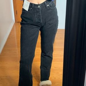 Abercrombie Cruve Love Dad Jeans in Black